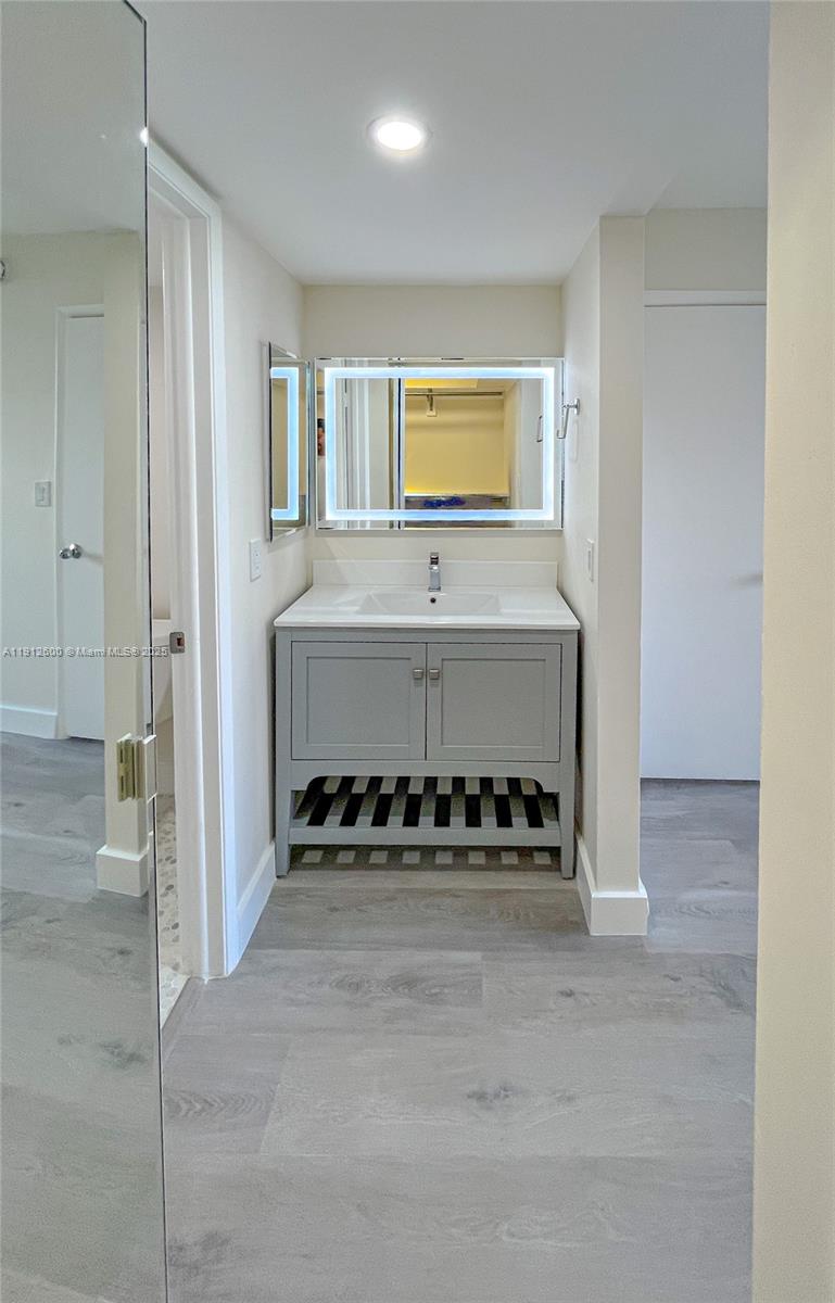 CARIBBEAN SPRINGS VILLAGE - Residential