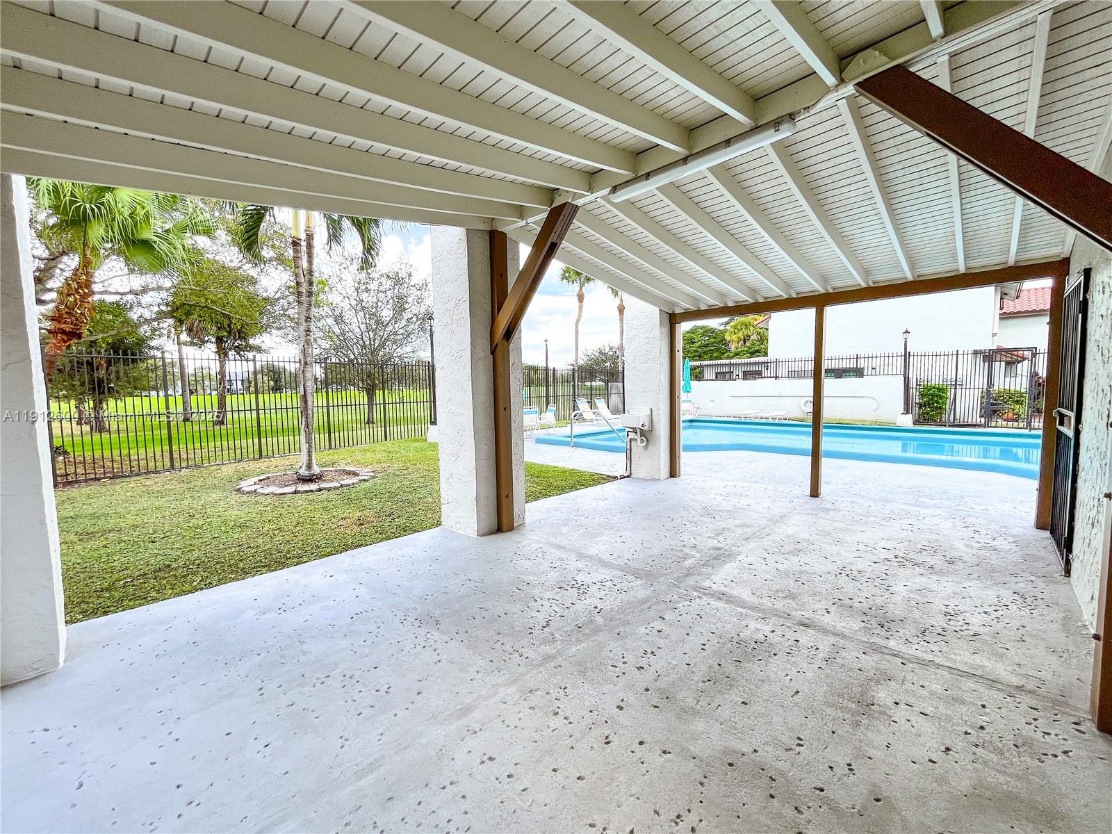 CARIBBEAN SPRINGS VILLAGE - Residential