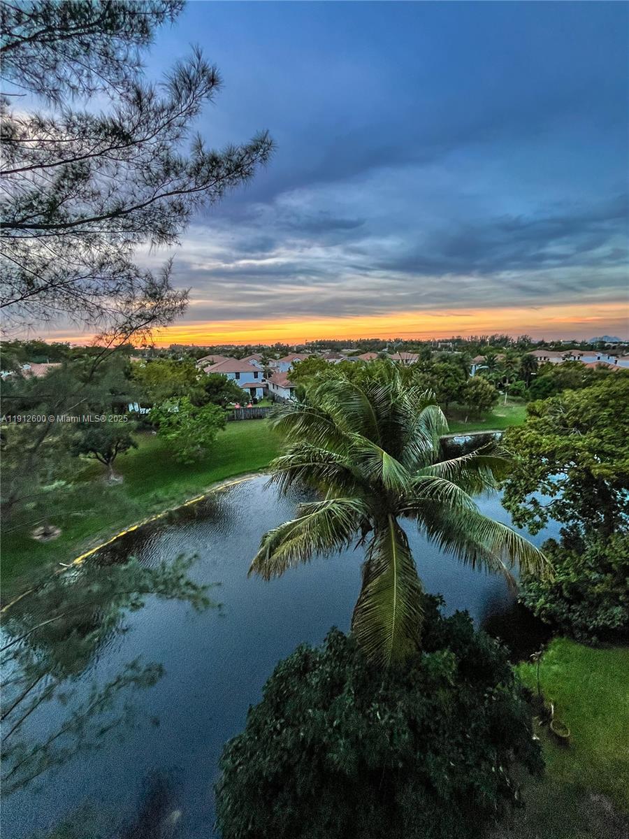 CARIBBEAN SPRINGS VILLAGE - Residential