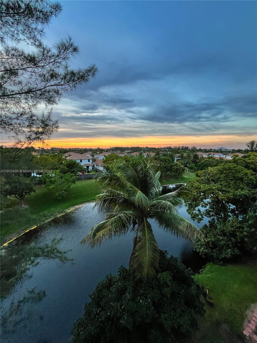 CARIBBEAN SPRINGS VILLAGE - Residential