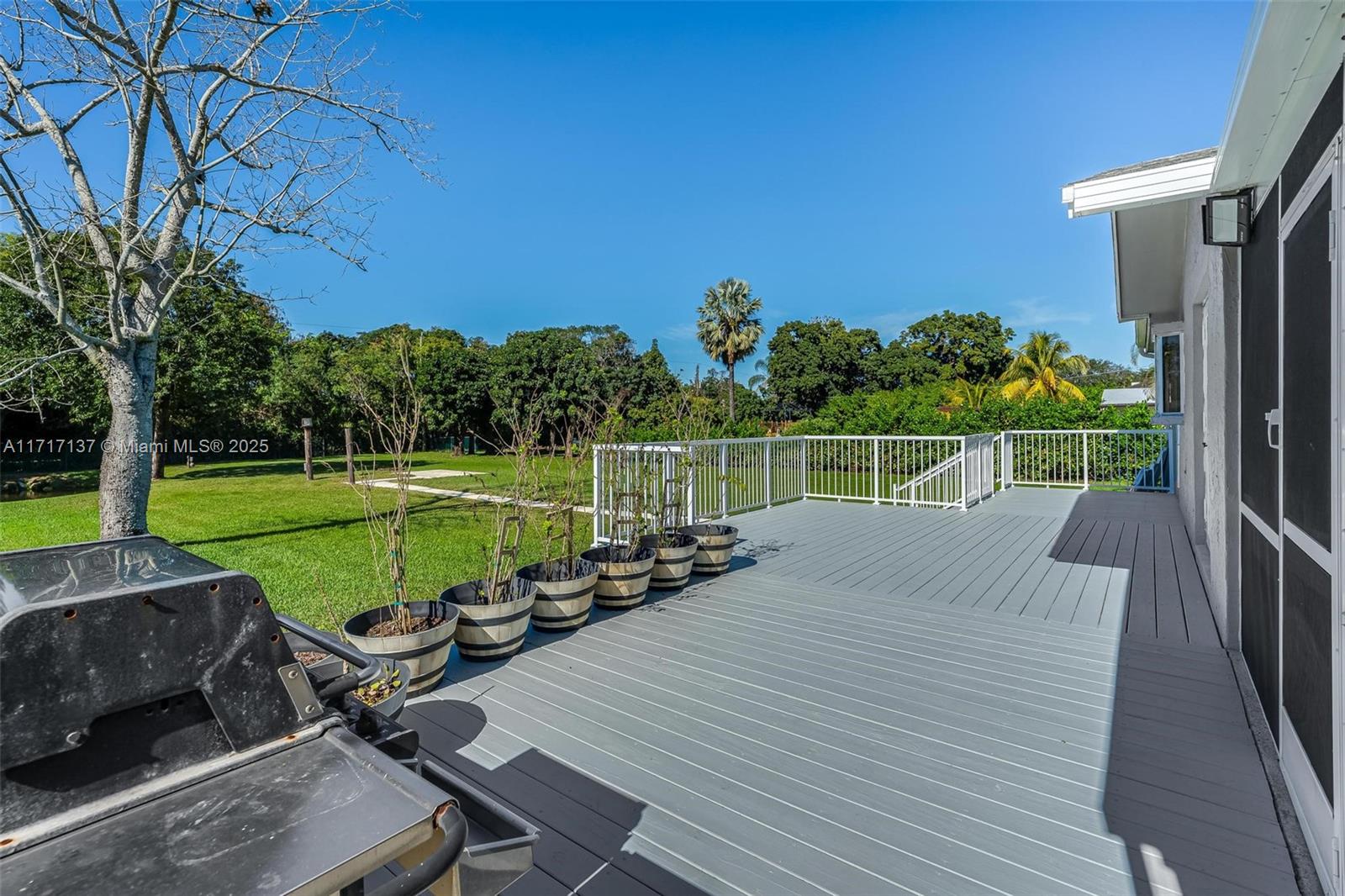 Paradise Farms - Residential