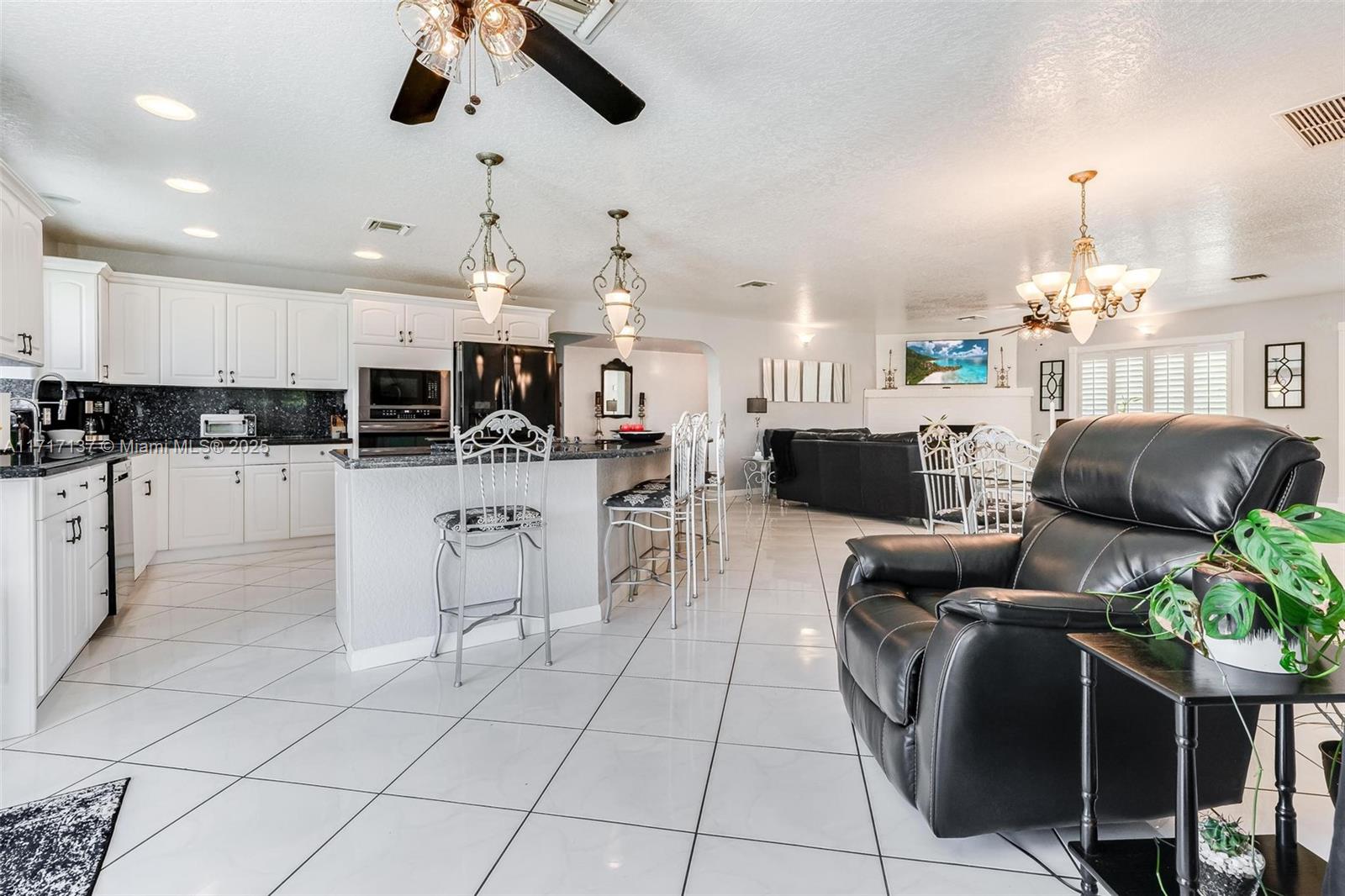 Paradise Farms - Residential