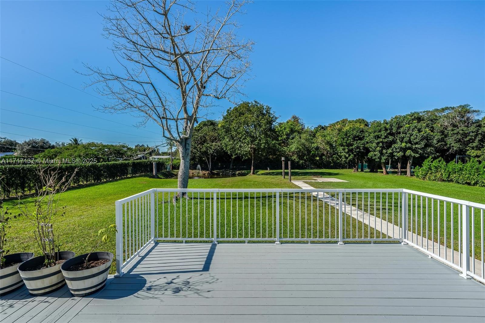 Paradise Farms - Residential