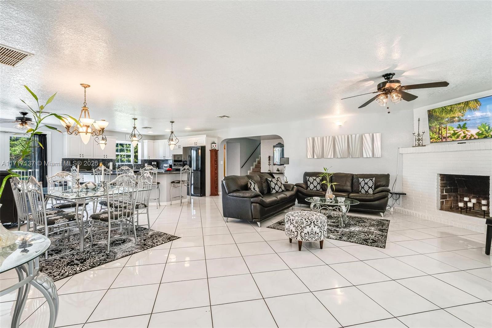 Paradise Farms - Residential