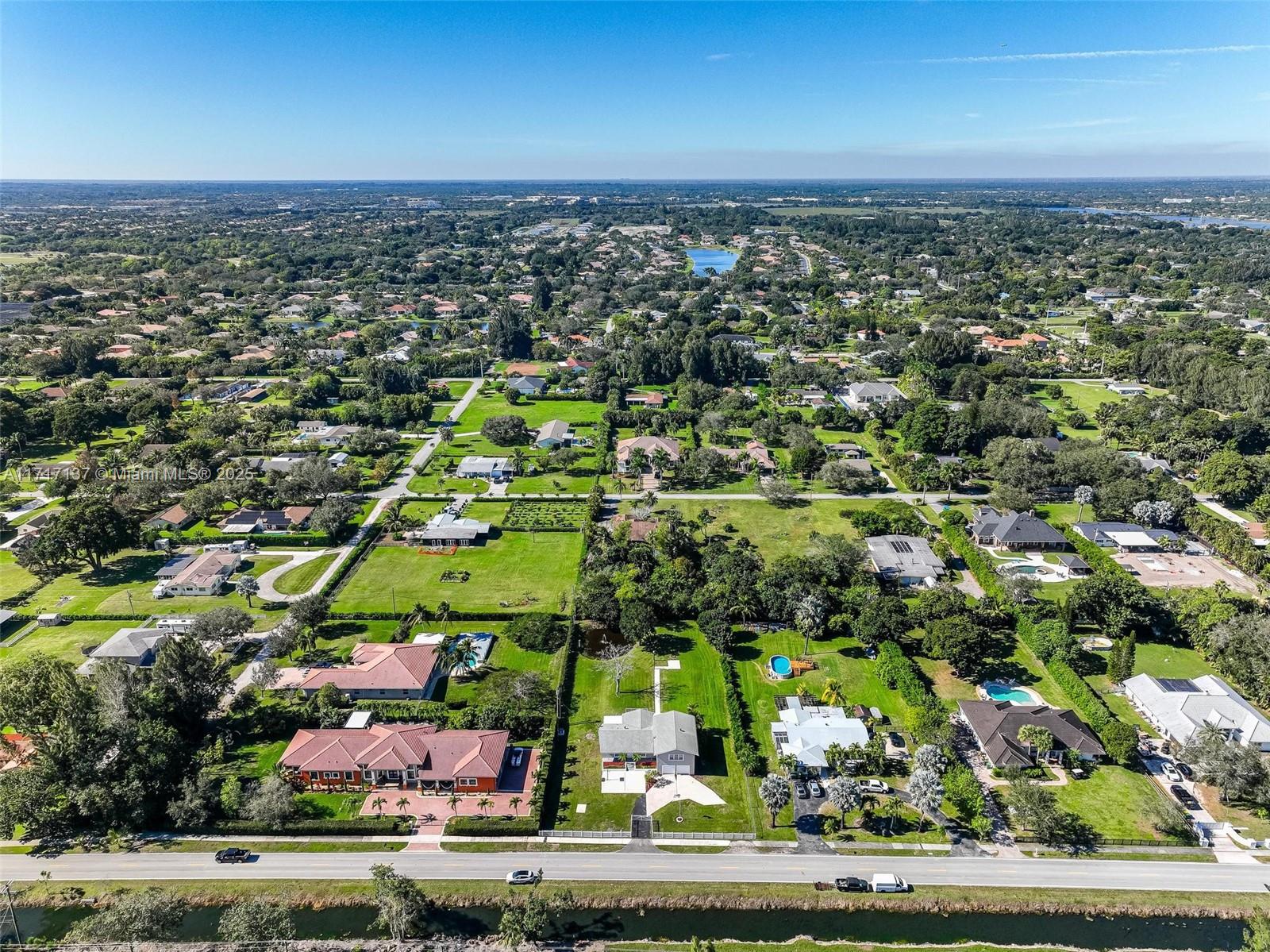 Paradise Farms - Residential