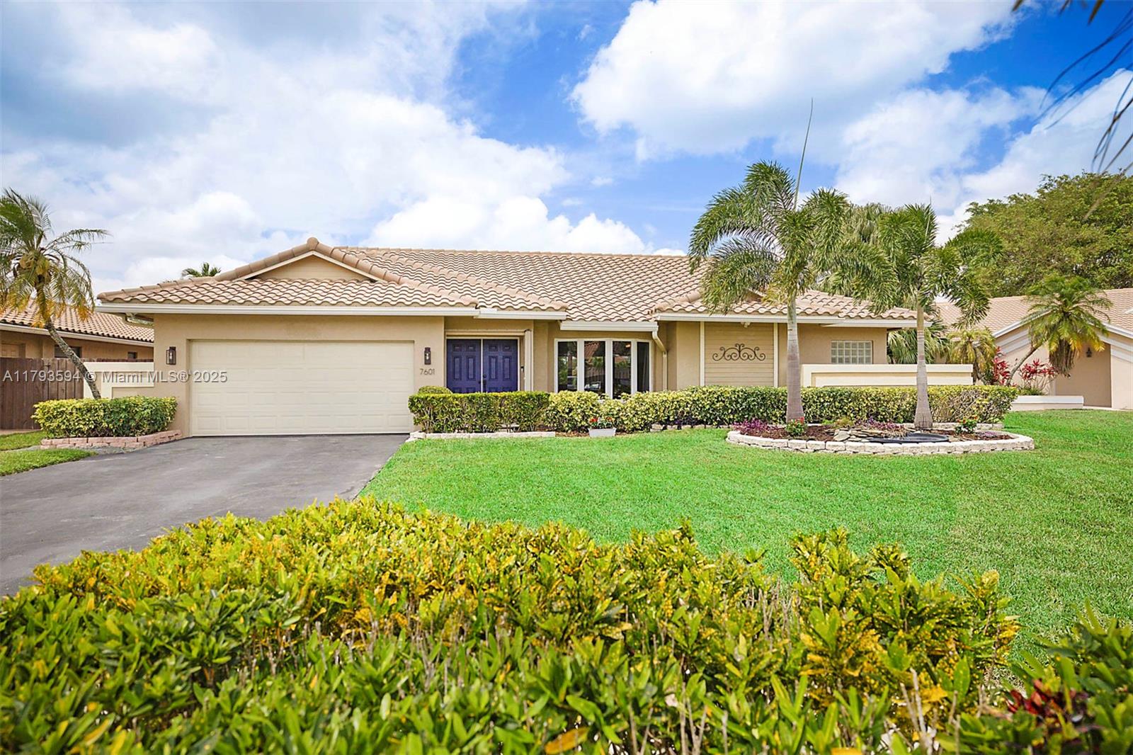 Property for Sale at 7601 Nw 23rd St, Margate, Broward County, Florida - Bedrooms: 4 
Bathrooms: 2  - $669,000