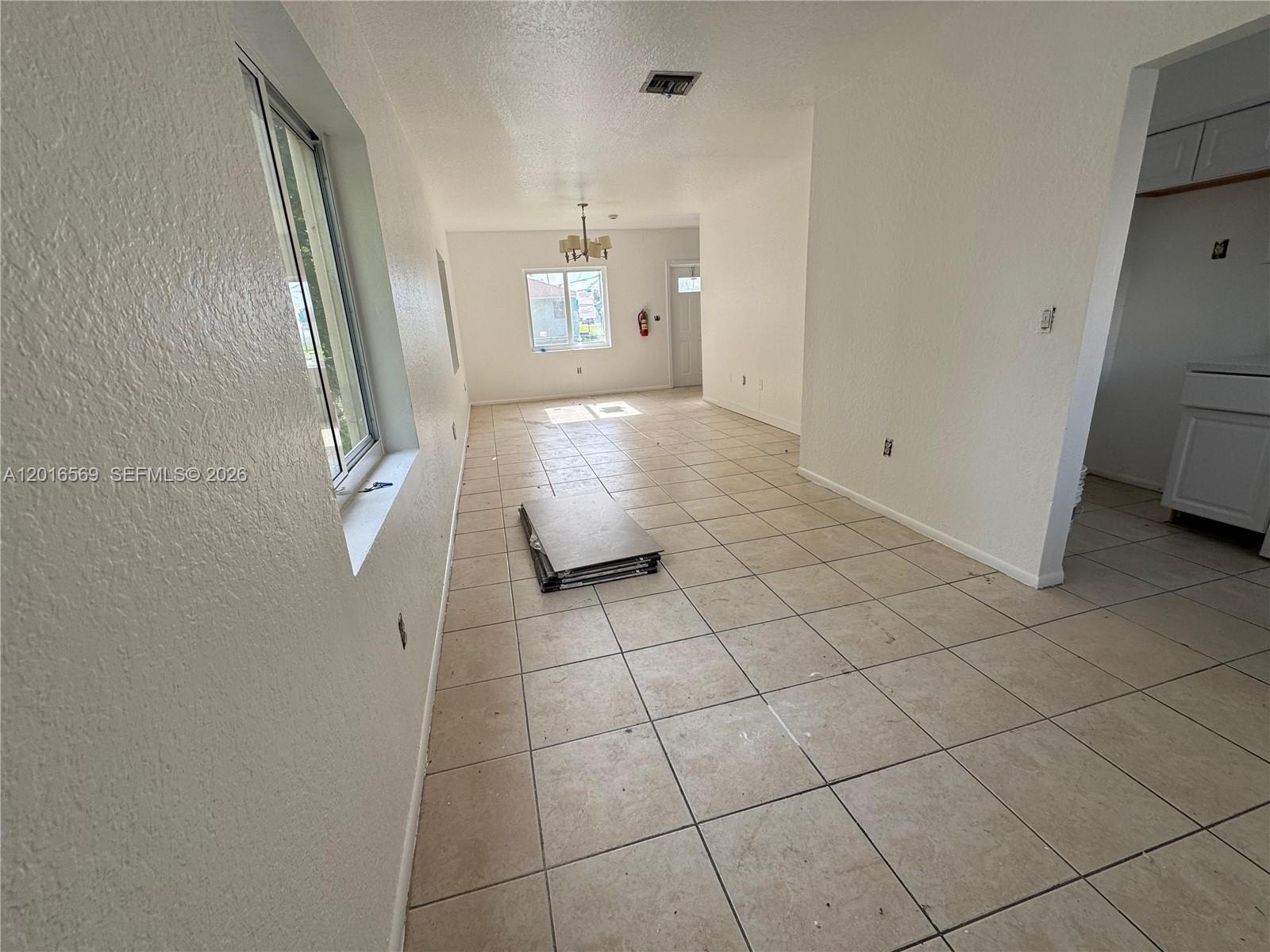 SUNSET PALM VILLAS CONDO - Residential Lease