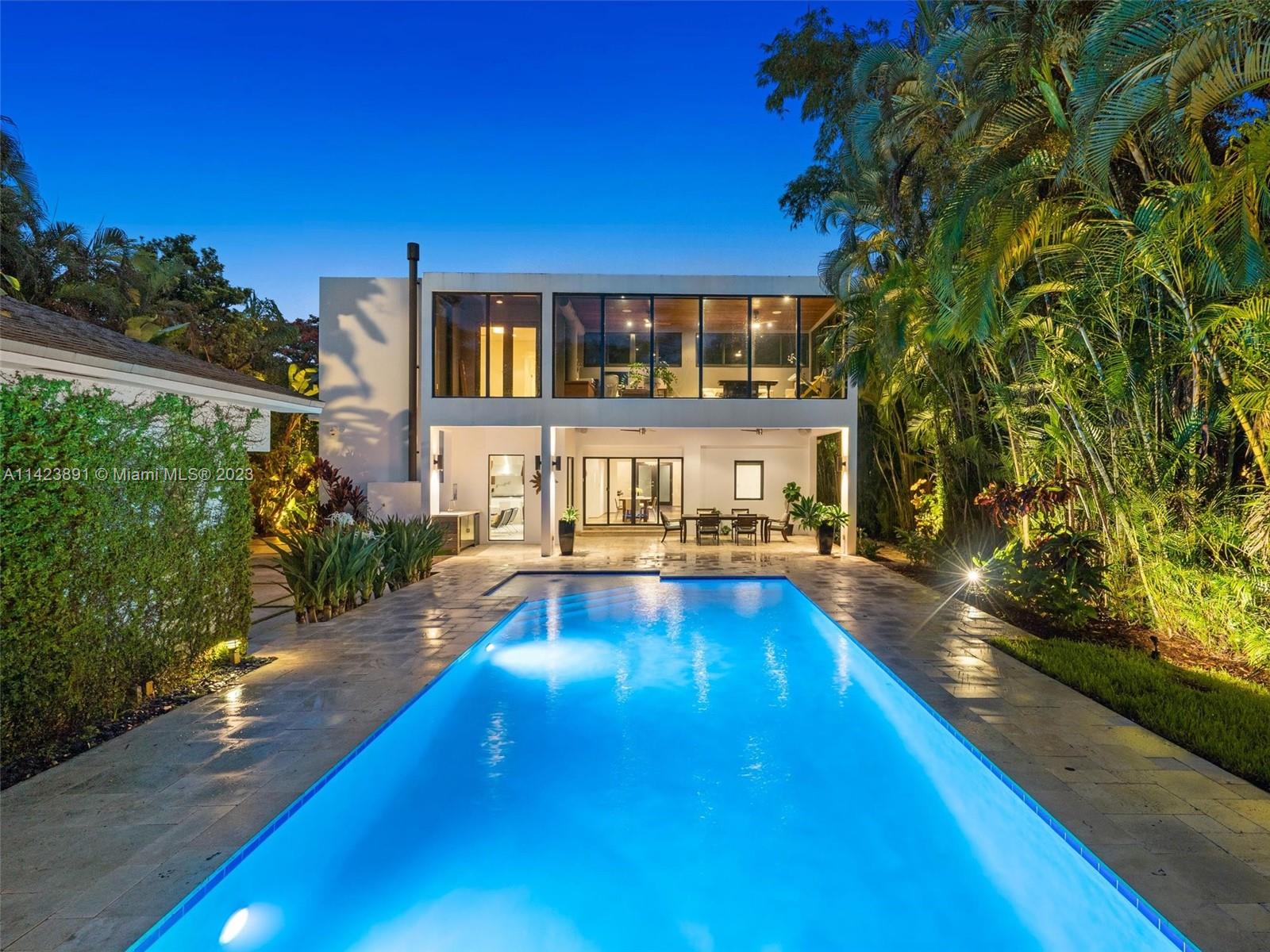 BISCAYNE PARK ESTATES - Residential