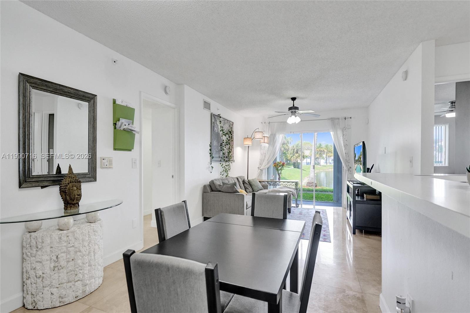 ROYAL GRAND CONDO - Residential