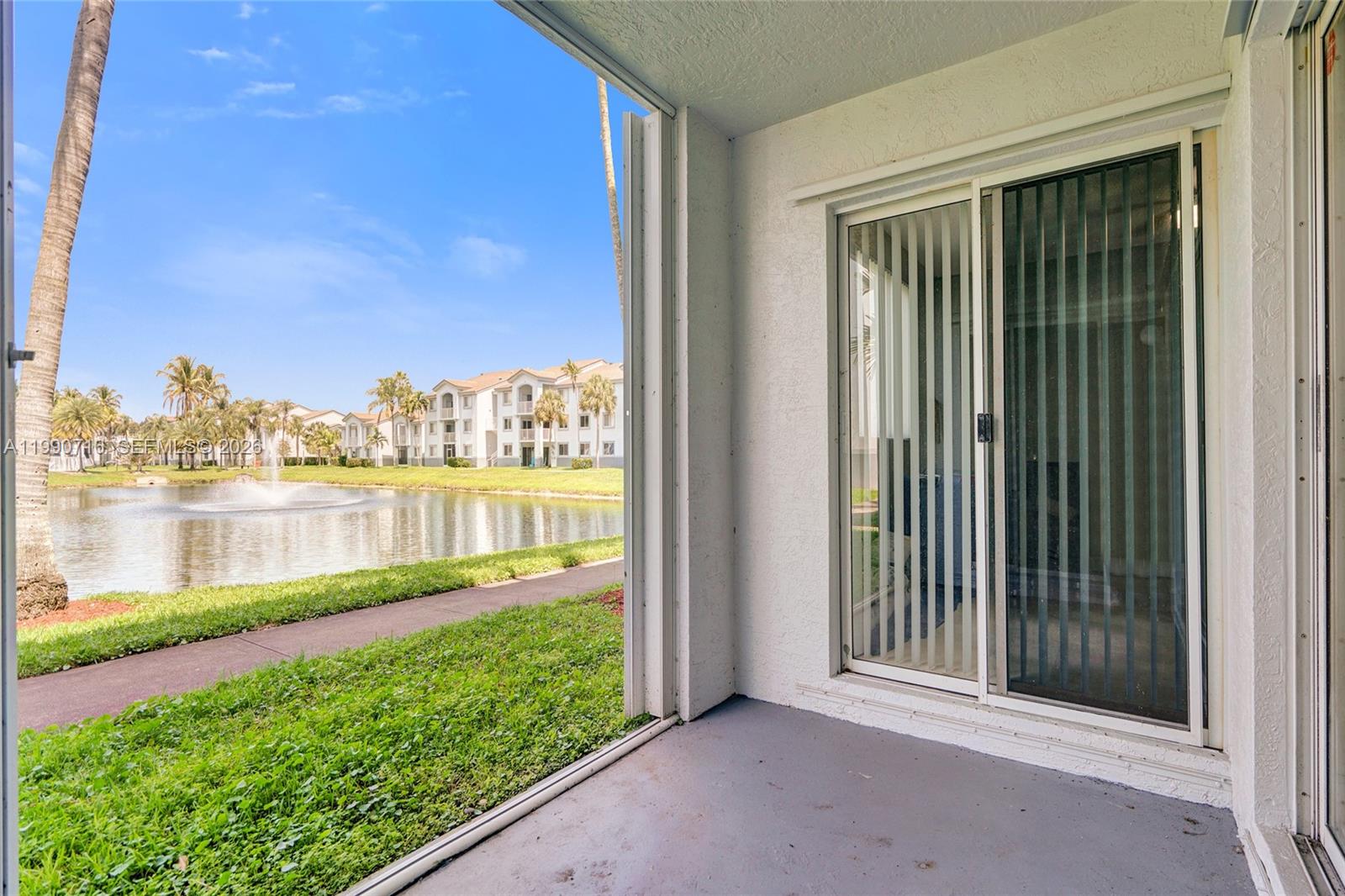 ROYAL GRAND CONDO - Residential