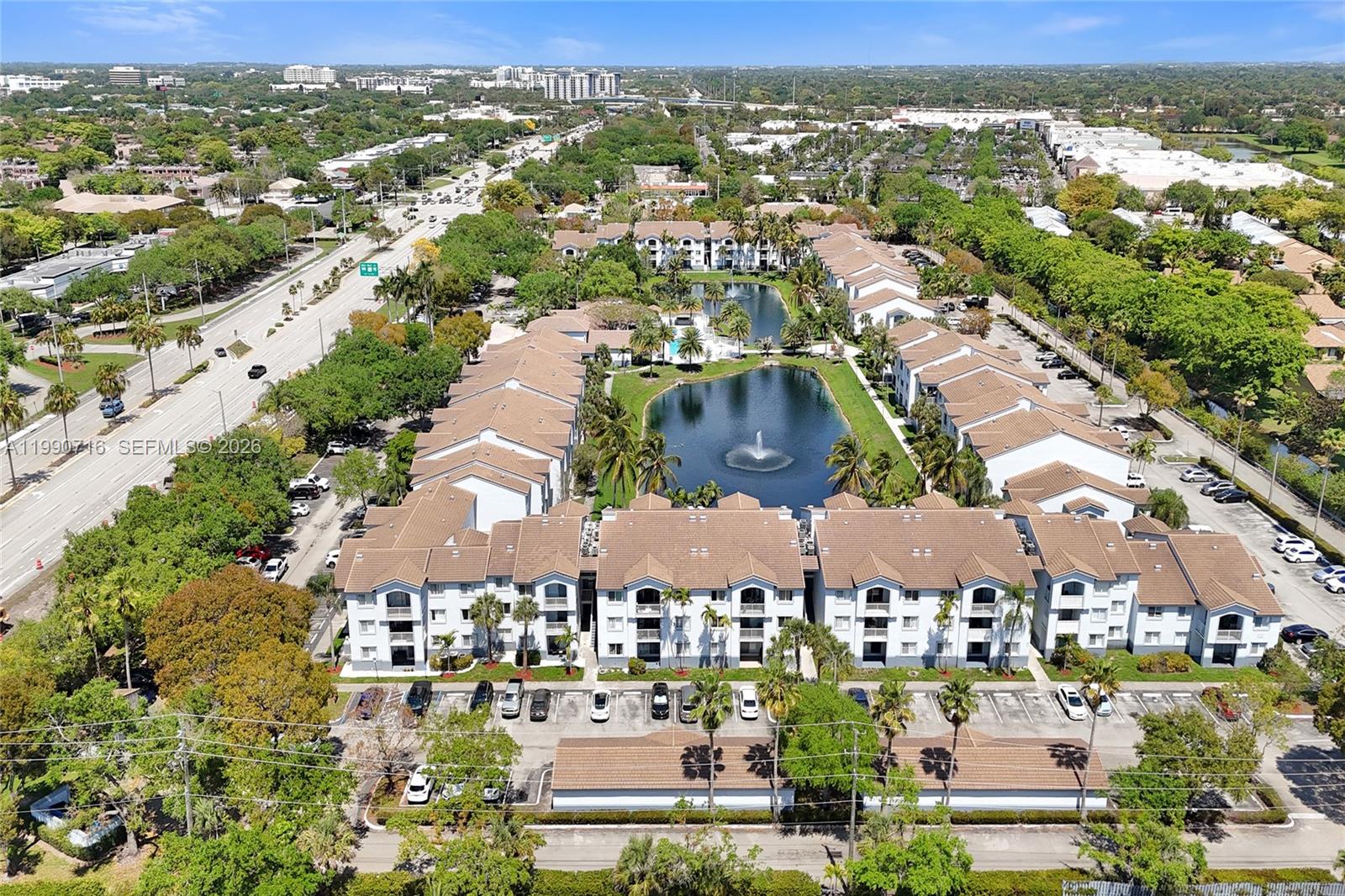 ROYAL GRAND CONDO - Residential