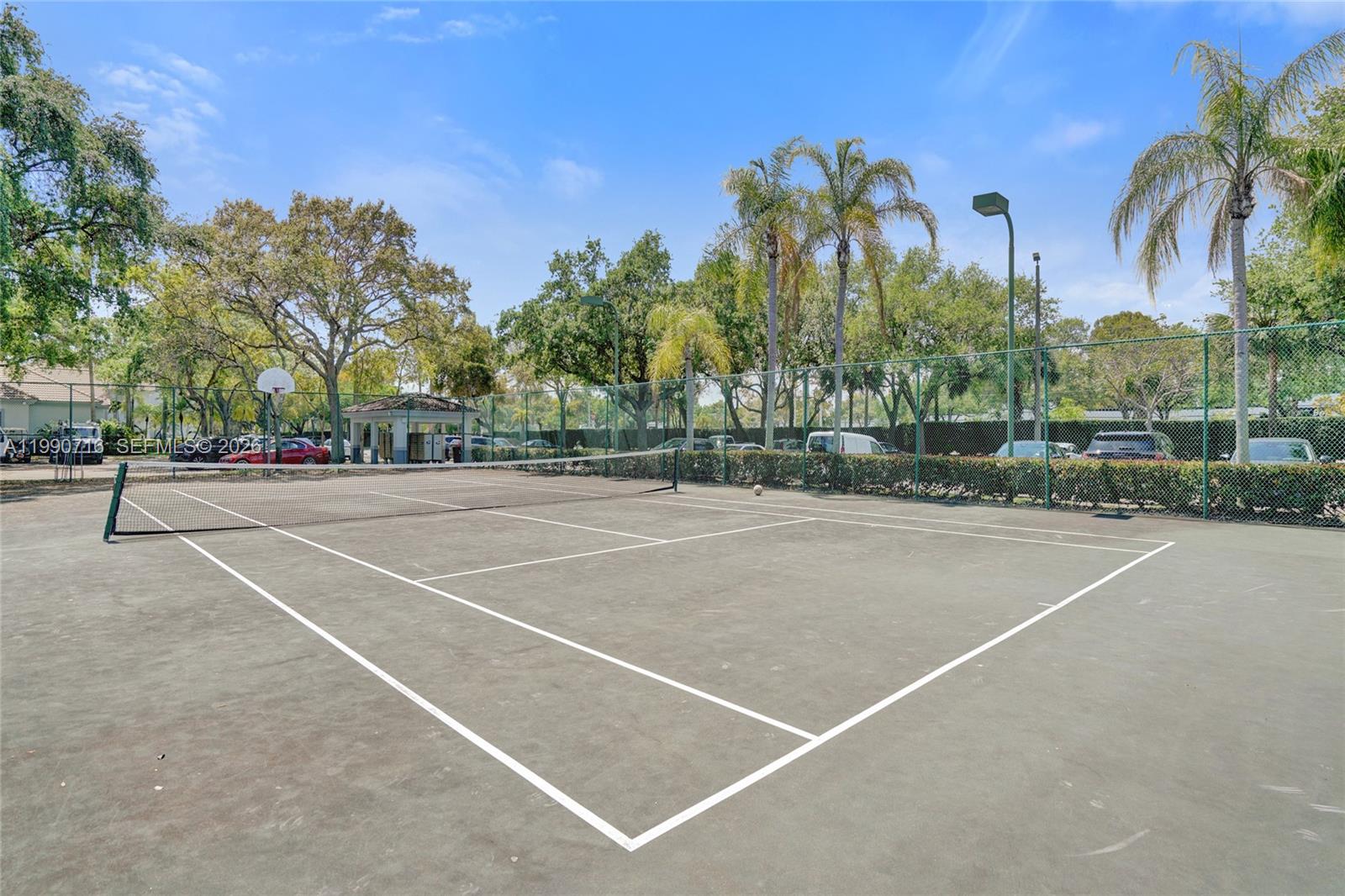 ROYAL GRAND CONDO - Residential