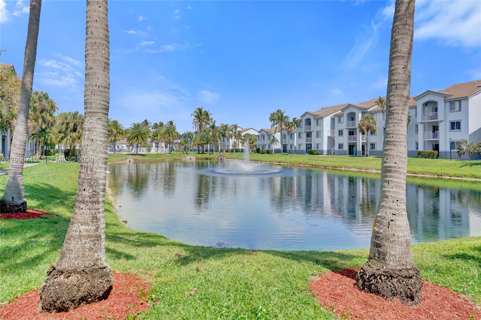 ROYAL GRAND CONDO - Residential