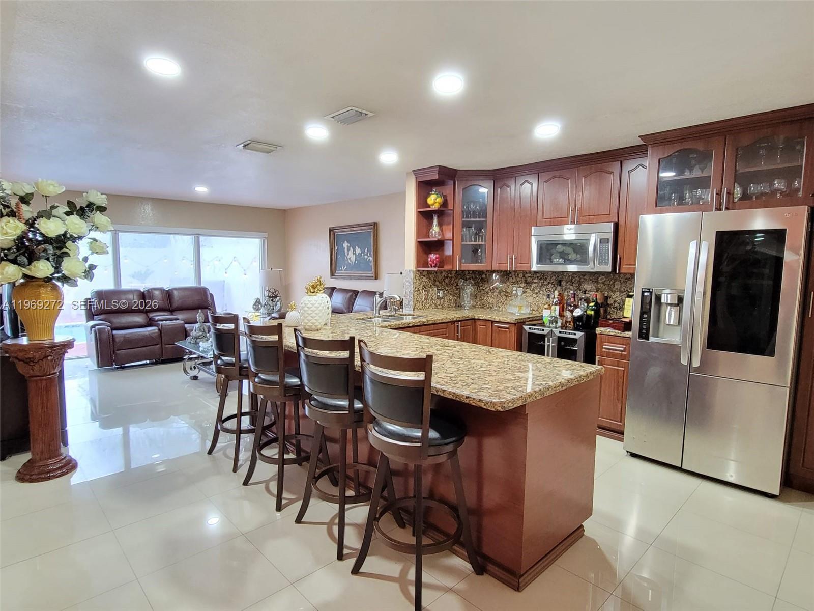 CHANTE-CLARE - Residential Lease