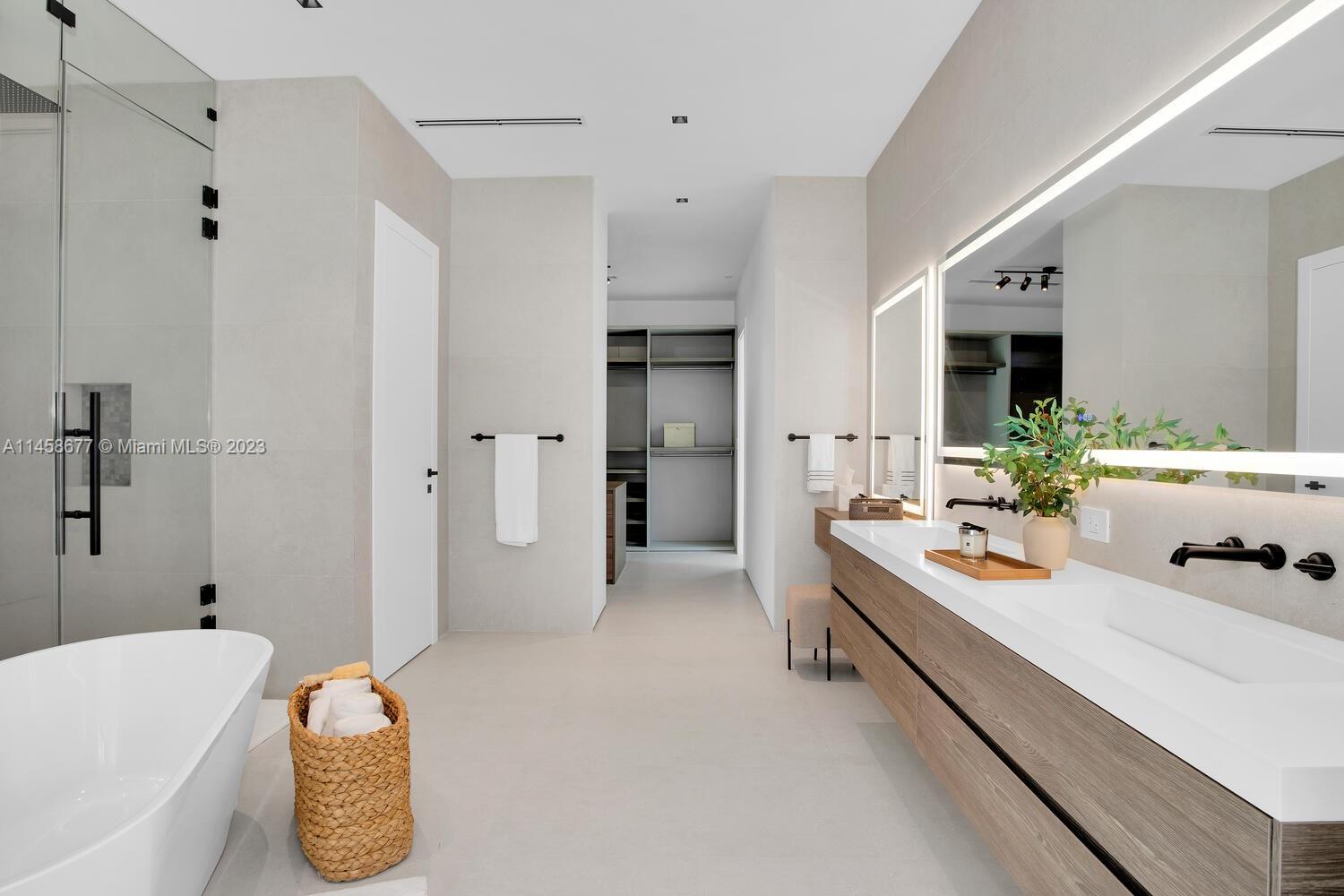 SUNILAND ESTATES - Residential