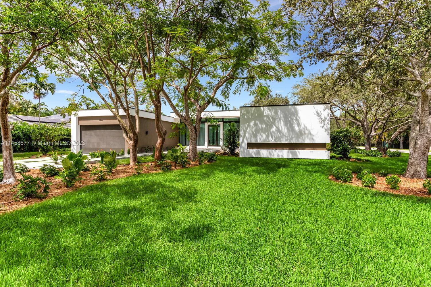 SUNILAND ESTATES - Residential