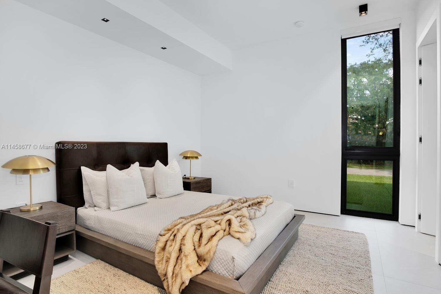 SUNILAND ESTATES - Residential