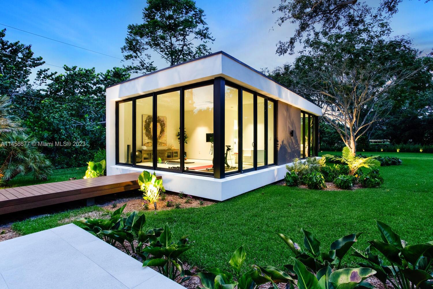 SUNILAND ESTATES - Residential