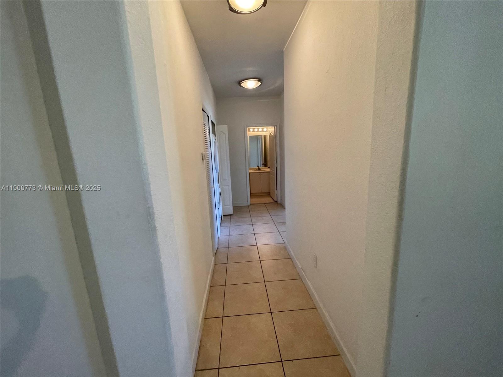 2835 SE 16th Ave 201, Homestead, FL, 33035/$239,900 4 2835 SE 16th Ave 201