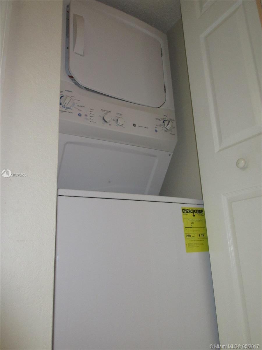 NOVA NORTH 3 BLDG 14 - Residential Lease