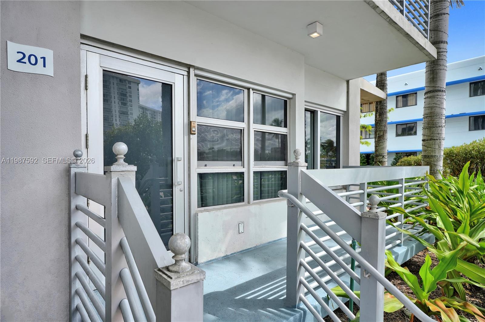 MIAMI BEACH IMPROVEMENT C - Residential Lease