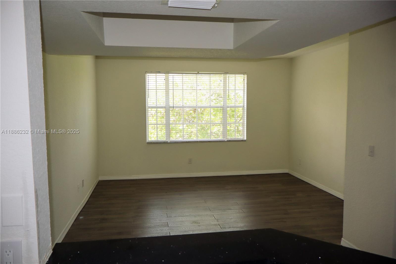 VILLAS DE TUSCANY CONDO - Residential Lease