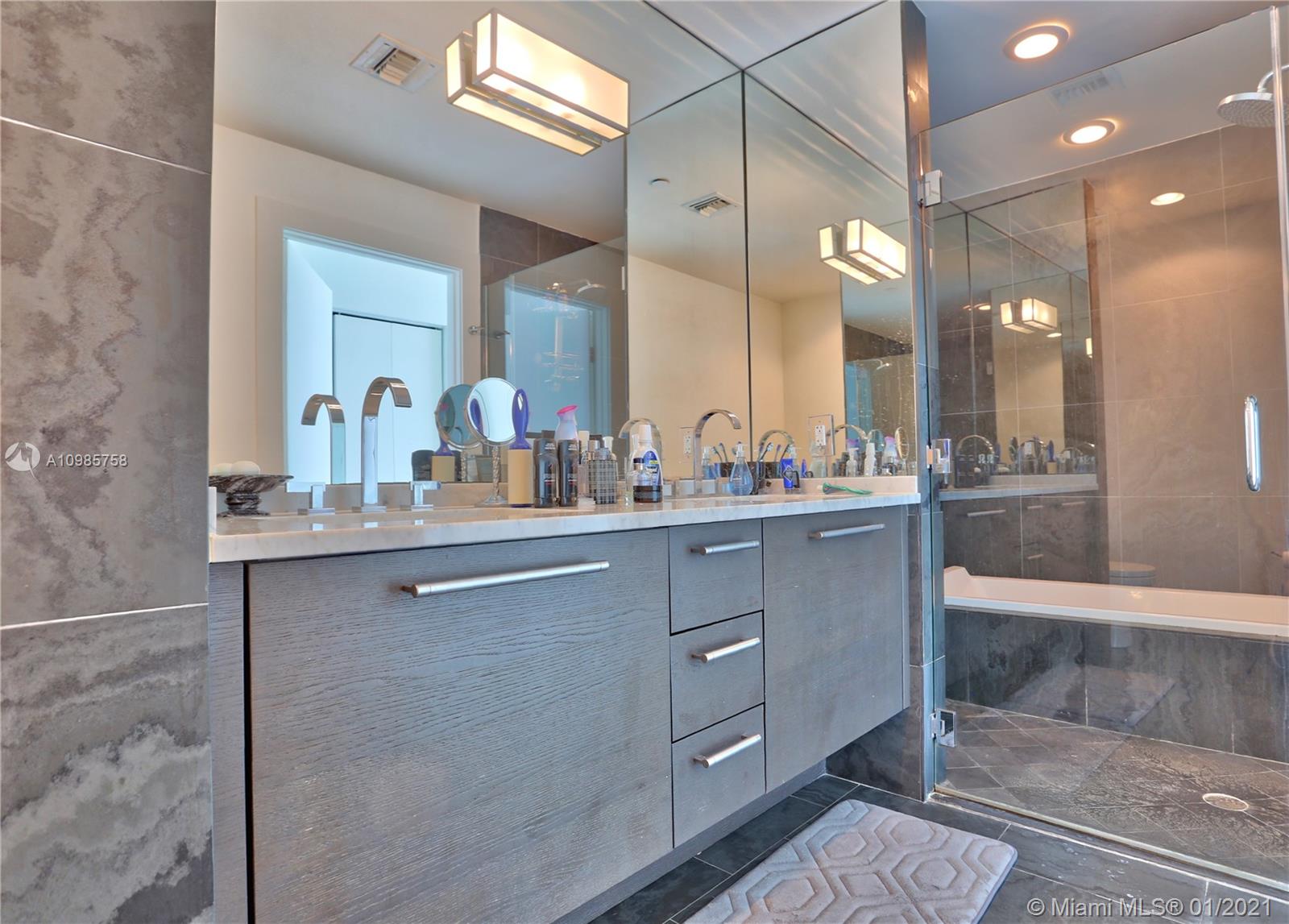 900 BISCAYNE BAY - Residential Lease