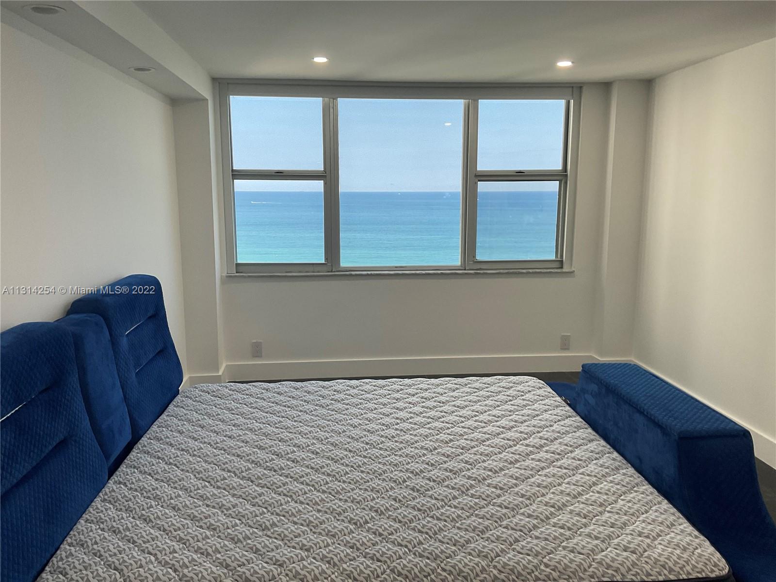 PARKER DORADO CONDO - Residential
