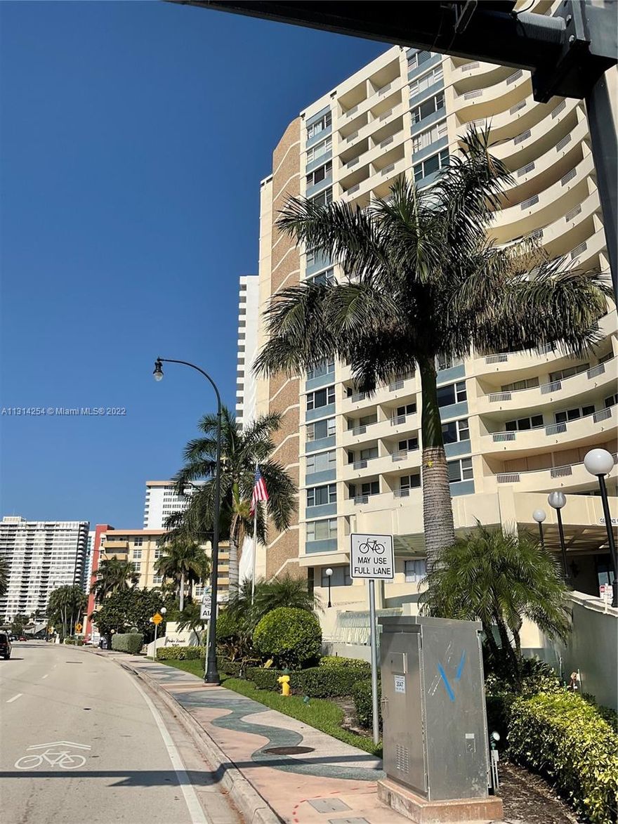 ***LOCATION***LOCATION*** LIVE NEXT TO GOLDEN BEACH! ENJOY GLORIOUS SUNS FROM THIS BEAUTIFUL APARTMENT WITH PANORAMIC AND DIRECT VIEWS DIRECTLY TO THE OCEAN! THIS TALL TOP HOME FEATURES A MASTERSUITE AND TWO FULL BATHS.NEW HURRICANE IMPACT WINDOWS AND SLIDING GLASS DOORS, MODERN CLOSET, REMODELED KITCHEN, NEW BATHROOM VANITIES, FIXTURES, SMOOTH CEILINGS AND TILE FLOORS THROUGHOUT. PROPERTY IS COMPLETELY REMODELED. AMENITIES ARE: FABULOUS NEW HEATED POOL AND POOL DECK "ENJOY THE SUN ALL DAY". WATCH THE SUNRISE, THE MOONRISE AND THE NIGHTS OF SPLENDOR. TWO GYMS (CARDIO AND WEIGHTS), SAUNAS, BILLIARDS, PING PONG AND BARBECUE, SECURITY 24/7/VALET. MAINTENANCE FEE INCLUDES: CENTRAL AIR/HEAT, FIBER OPTIC WIFI AND T.V. BY CABLE, HOT WATER AND SAFE.