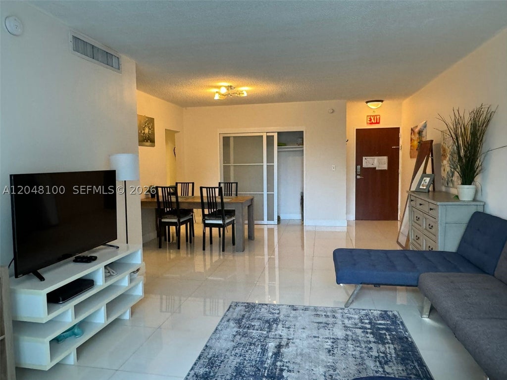 Photo of 3901 S Ocean Dr #3U, Hollywood, FL 33019 (MLS # A12048100)