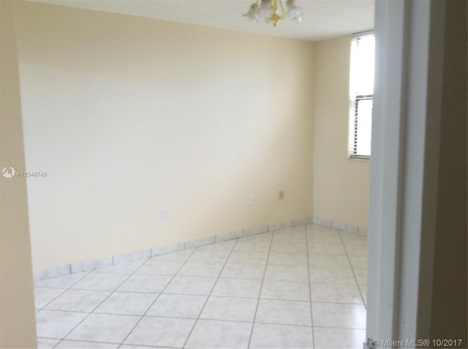 BONAVIDA CONDO - Residential Lease