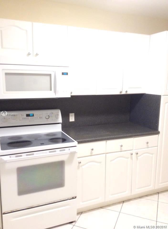 BONAVIDA CONDO - Residential Lease