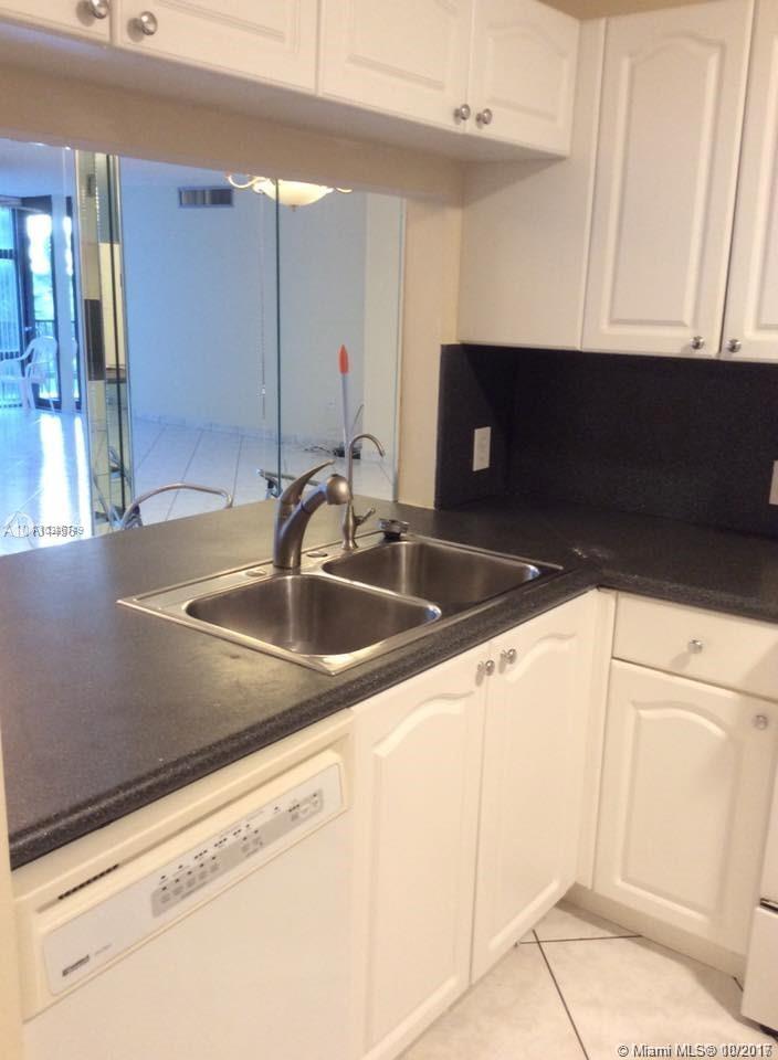 BONAVIDA CONDO - Residential Lease