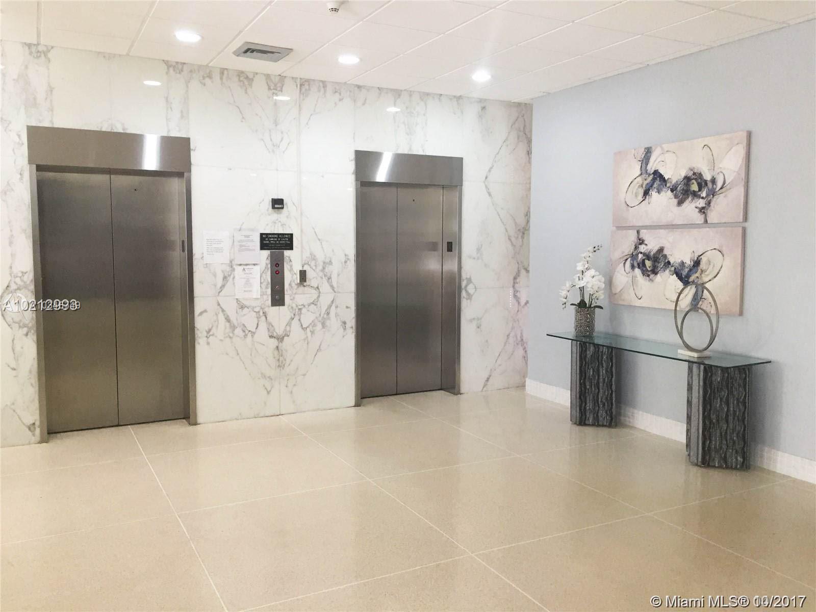 BONAVIDA CONDO - Residential Lease