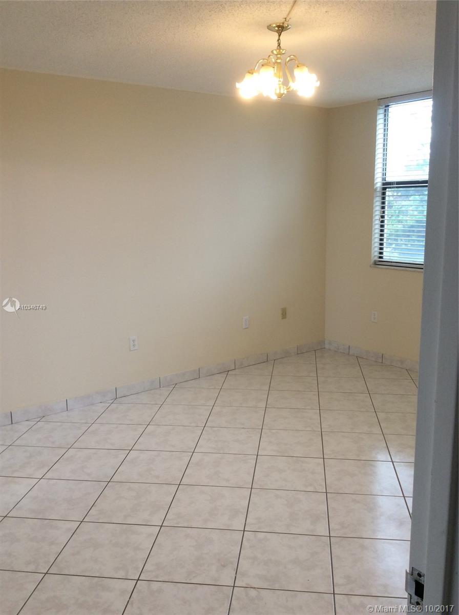 BONAVIDA CONDO - Residential Lease