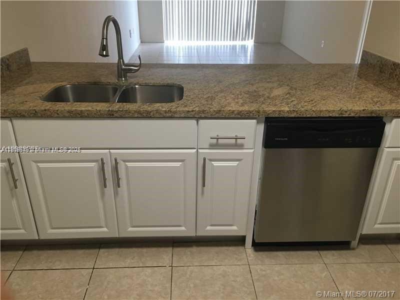 555 NE 123rd St 314-B