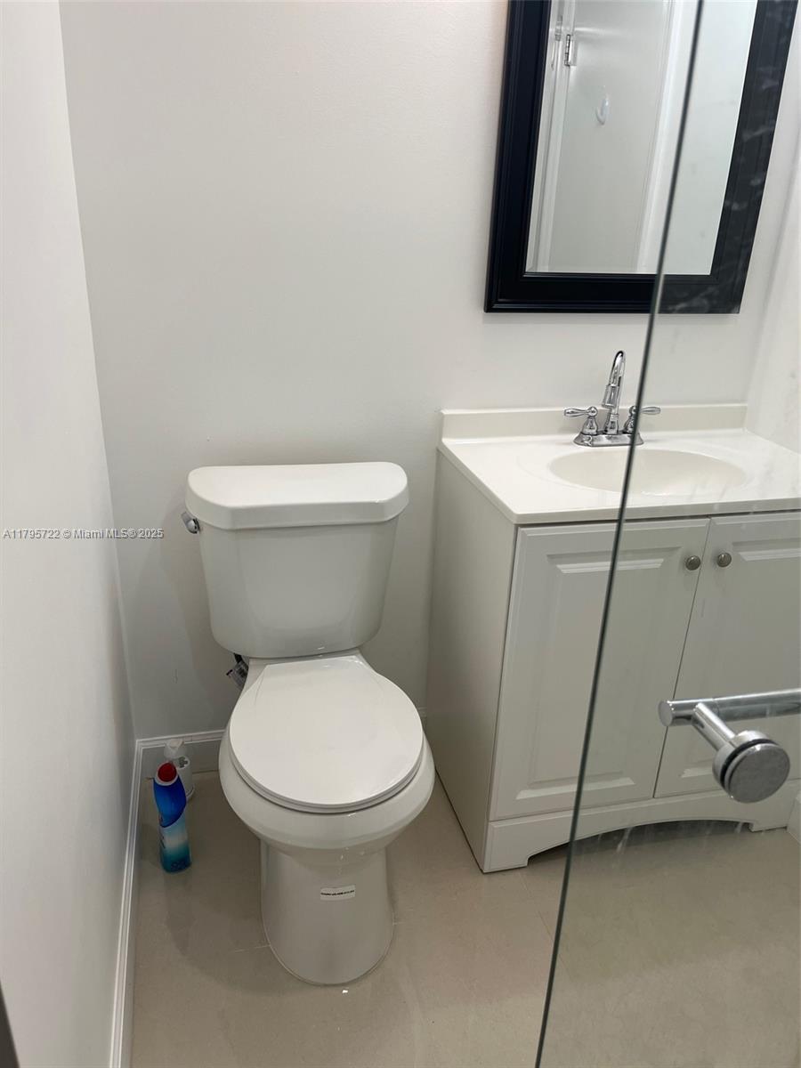 BAY VISTA CONDO - Residential