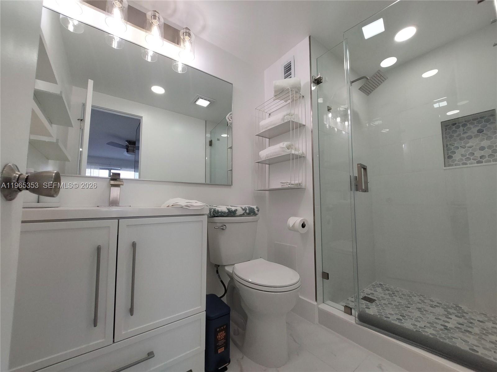 PARK LAYNE TOWERS CONDO - Residential Lease