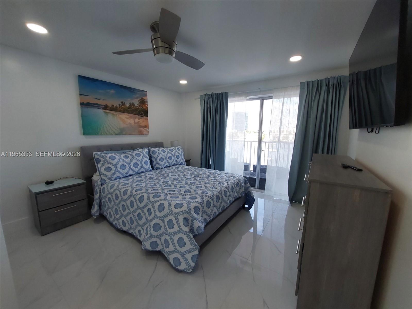 PARK LAYNE TOWERS CONDO - Residential Lease