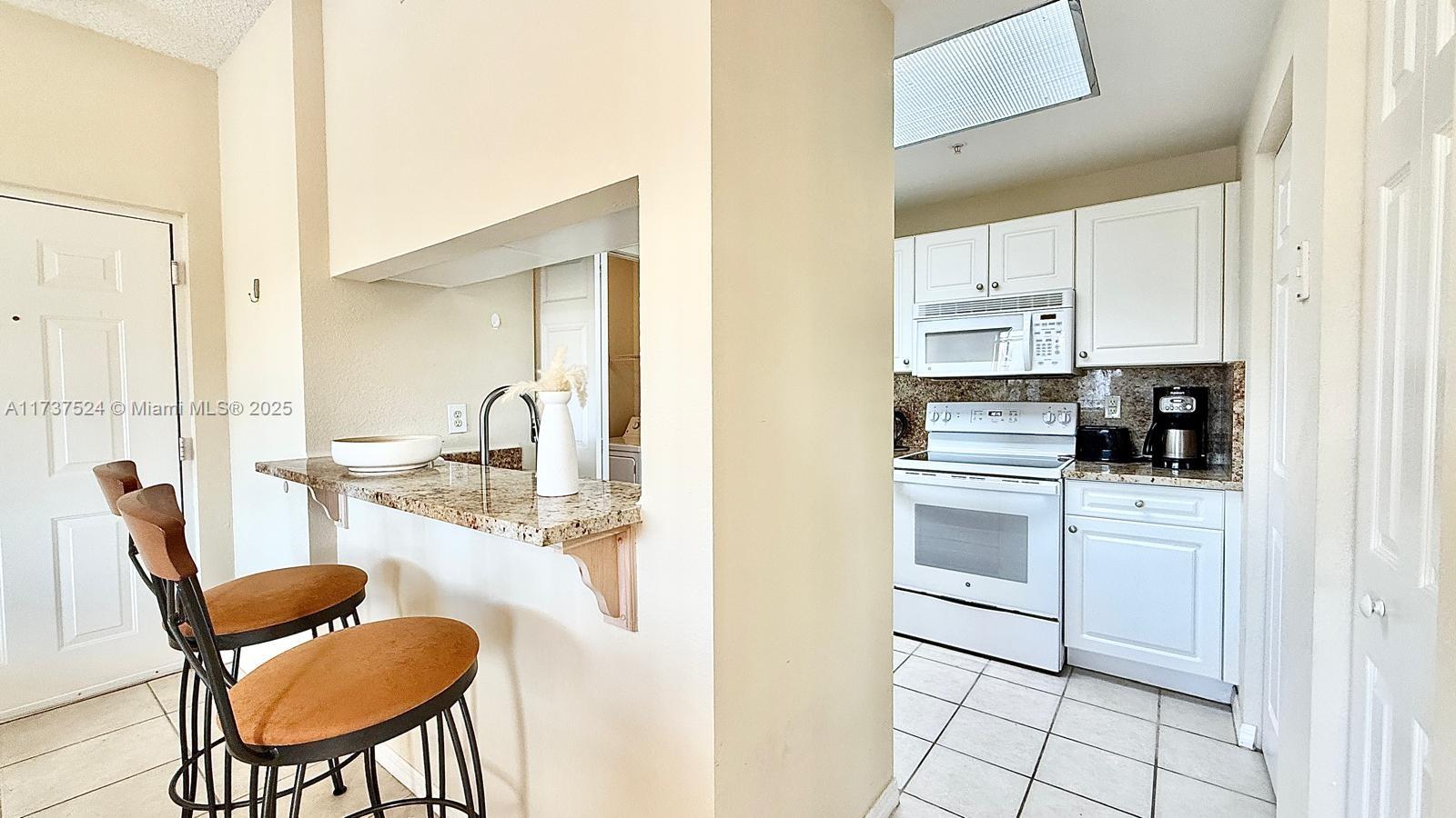 SAN MATERA THE GARDENS CO - Residential Lease