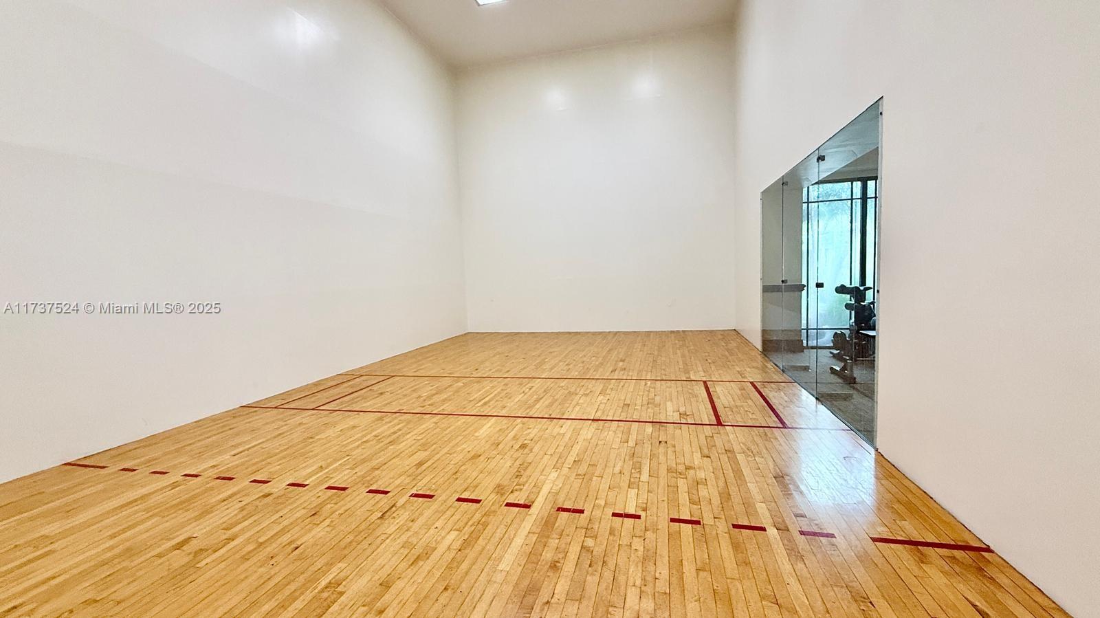 SAN MATERA THE GARDENS CO - Residential Lease