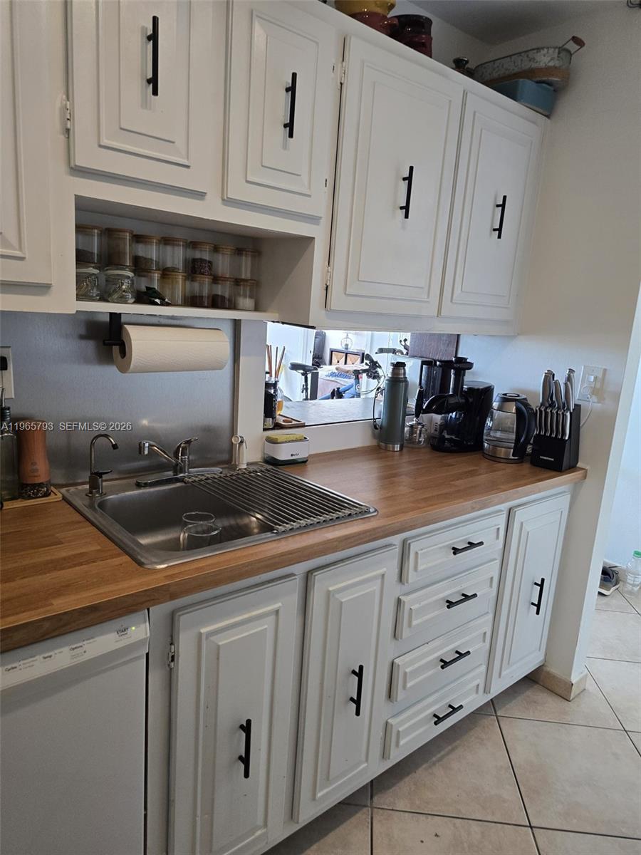 2450 NE 135th St 508