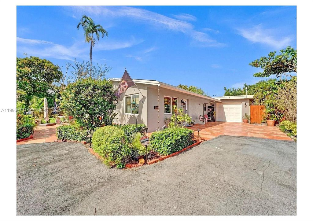 Photo of 381 NE 42nd St, Oakland Park, FL 33334 (MLS # A11995870)