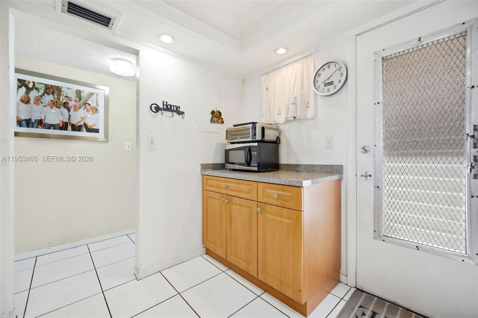 POLYNESIAN GARDENS 4 COND - Residential