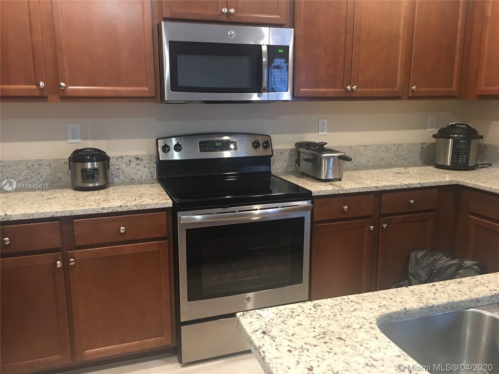 COCO PALM ESTATES - Residential