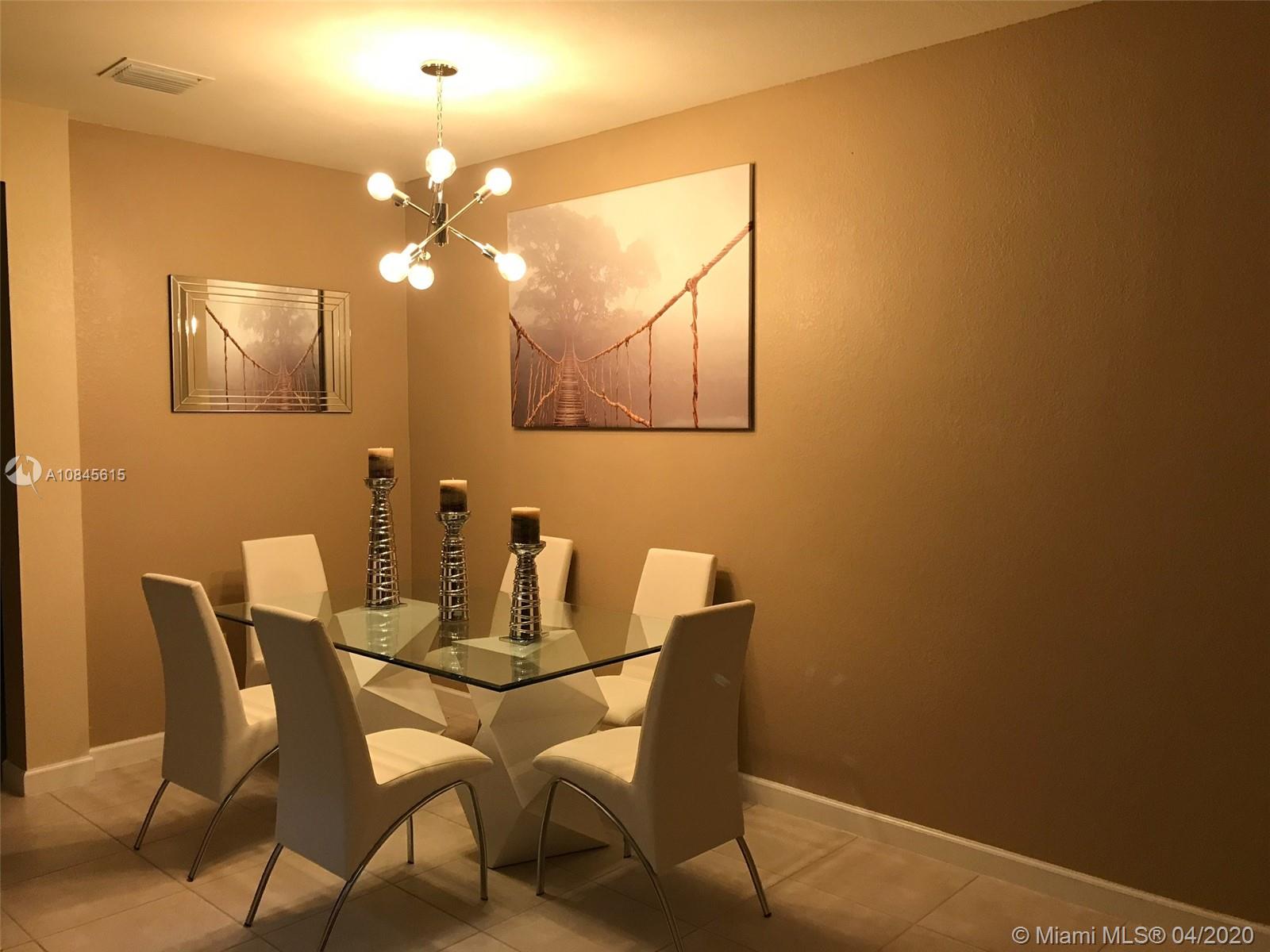 COCO PALM ESTATES - Residential