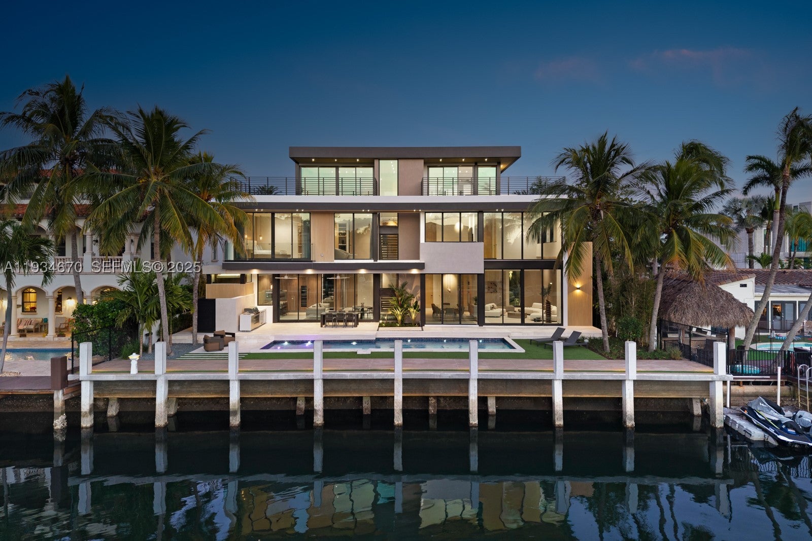 641 Flamingo Dr