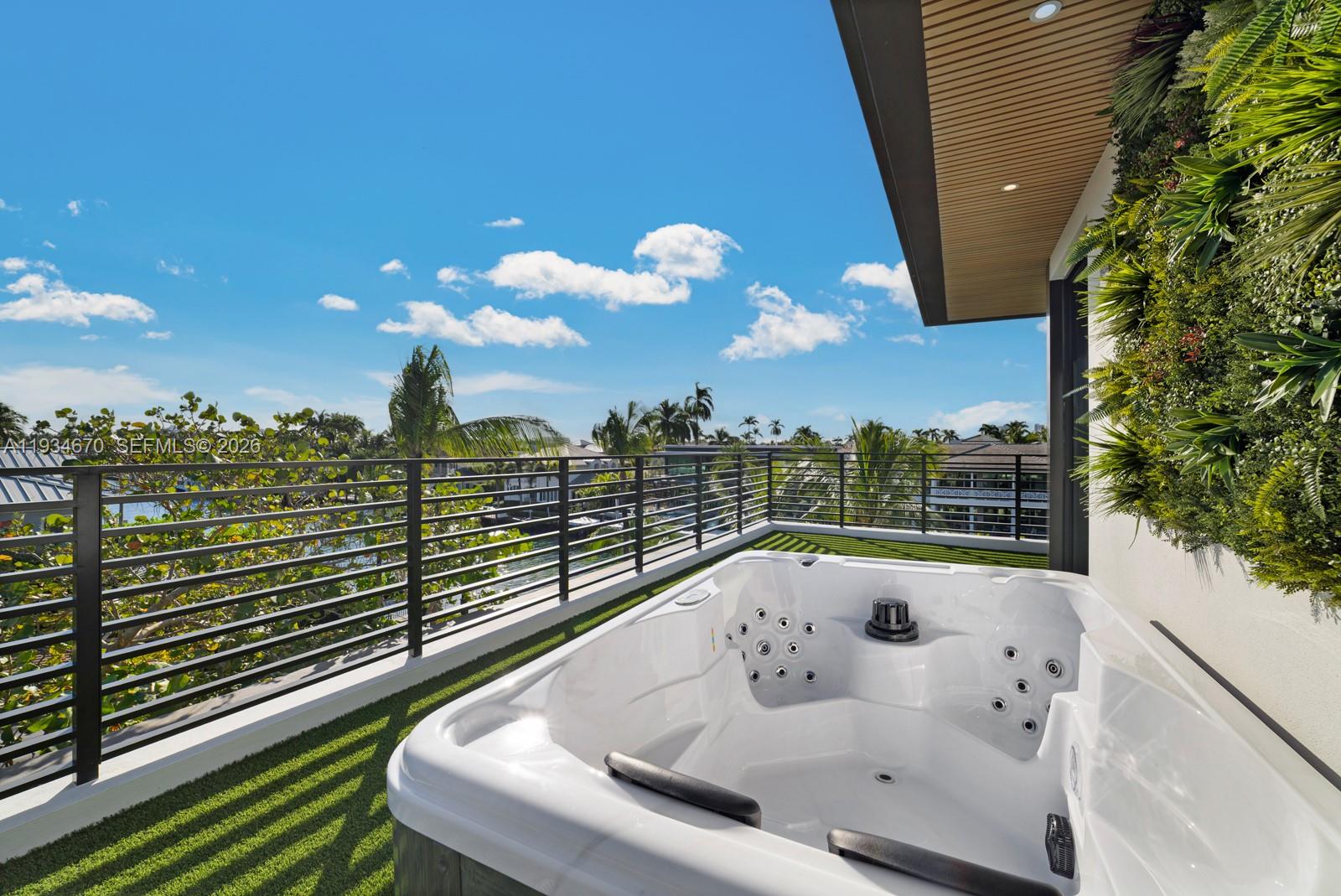 RIVIERA - Residential