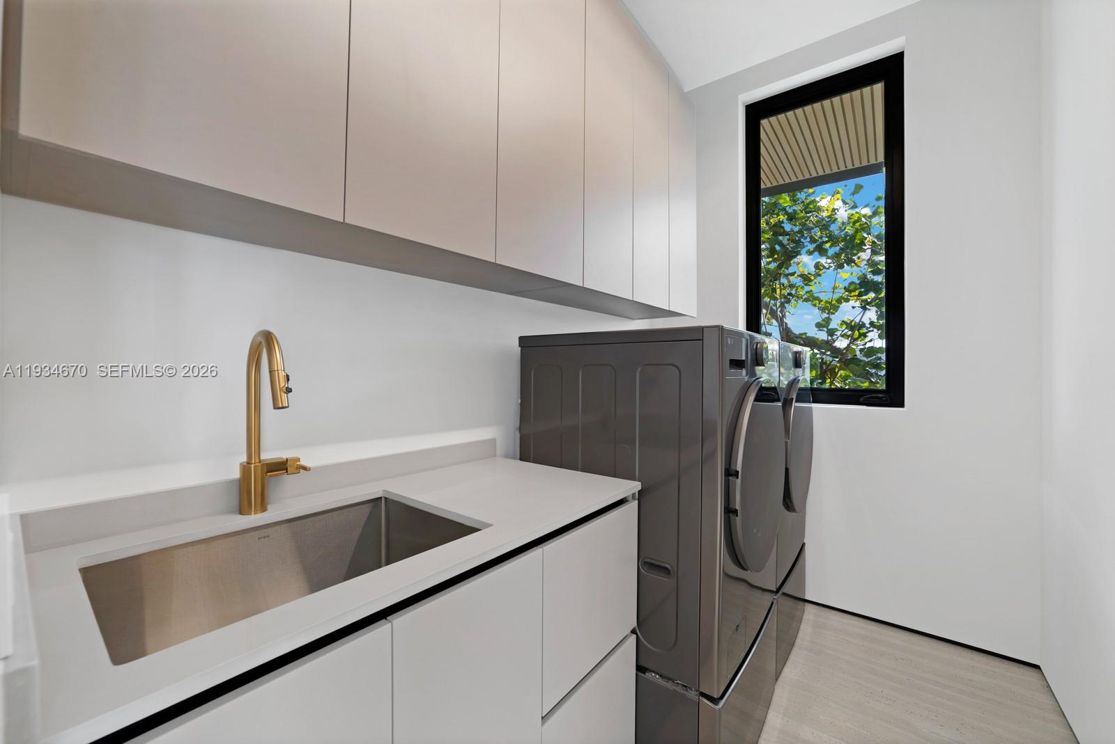 RIVIERA - Residential