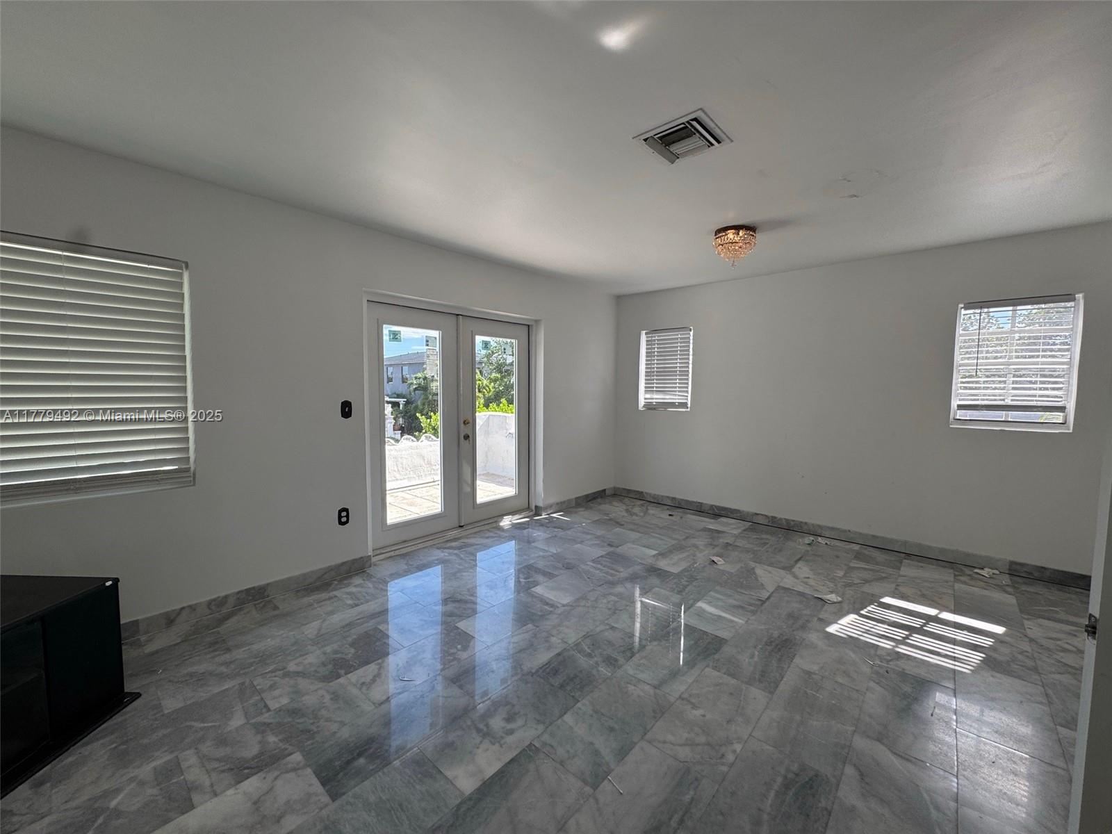 SHENANDOAH - Residential Income